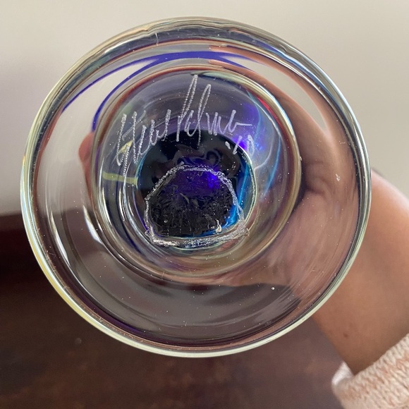 Glass Vase - Picture 12 of 12